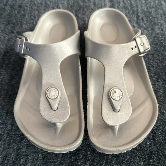 Birkenstock Gizeh Sandal - Picture 2 of 3